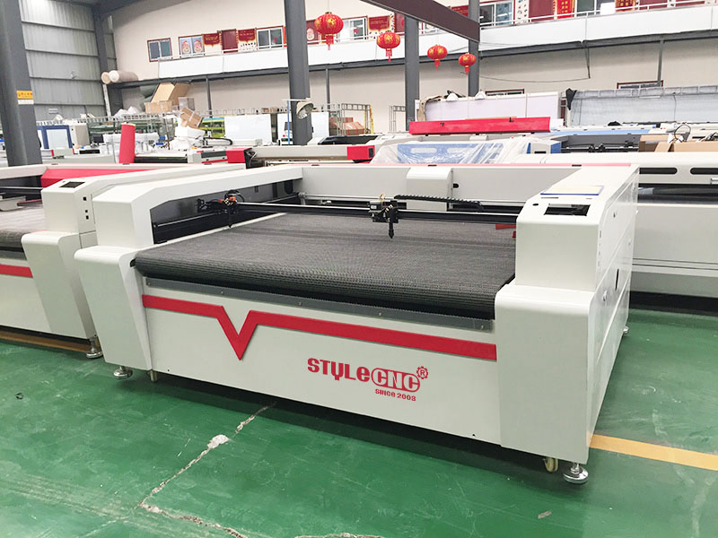 雙頭激光布料切割機