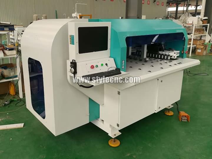 木工自動(dòng)數(shù)控鉆孔開槽機(jī) 木工自動(dòng)數(shù)控鉆孔開槽機(jī)