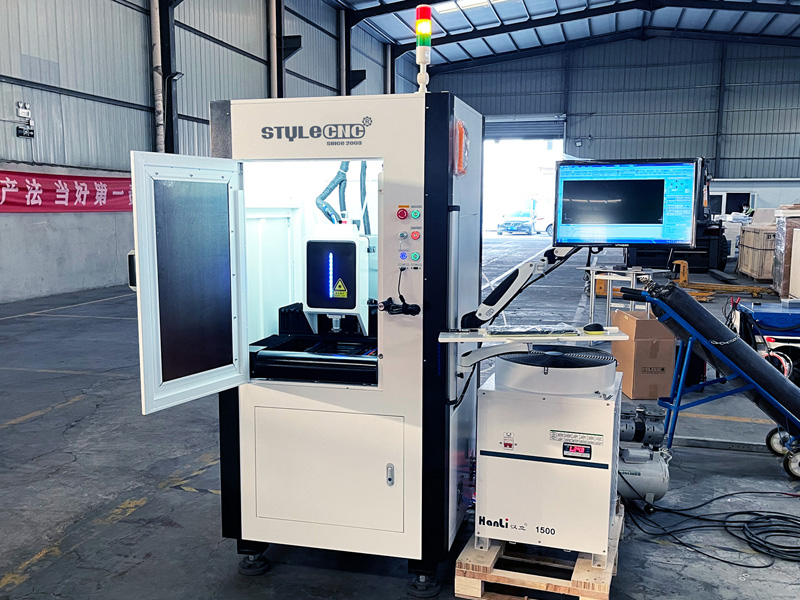 迷你激光金屬珠寶切割機(jī),適用于銀、金、銅 迷你激光金屬珠寶切割機(jī),適用于銀、金、銅