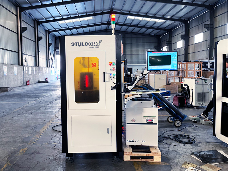 迷你激光金屬珠寶切割機(jī),適用于銀、金、銅 迷你激光金屬珠寶切割機(jī),適用于銀、金、銅