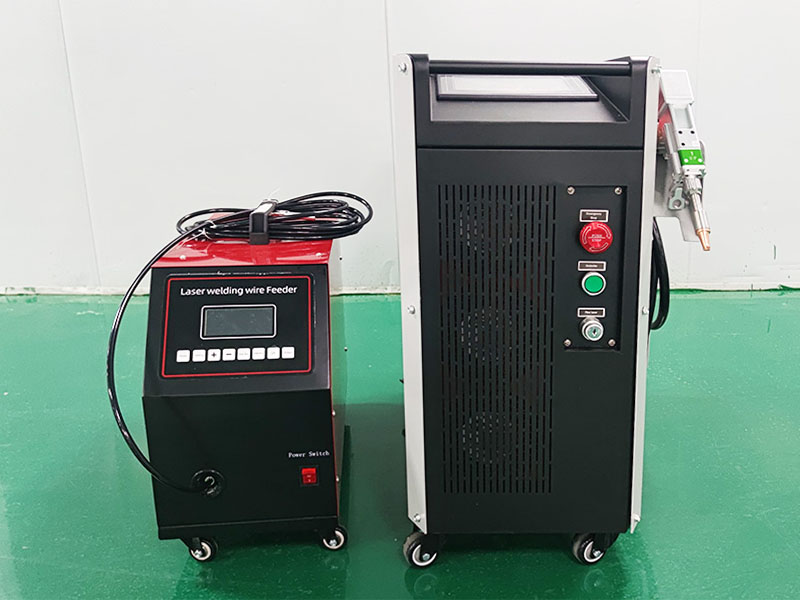 帶手持焊槍的風冷便攜式激光焊機 帶手持焊槍的風冷便攜式激光焊機