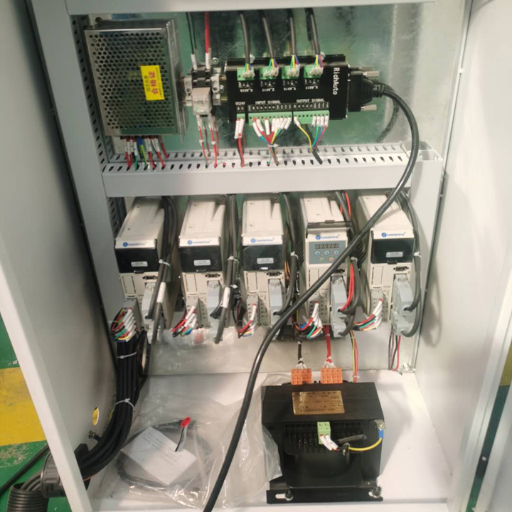 四軸數控木工雕刻機控制箱 四軸數控木工雕刻機控制箱