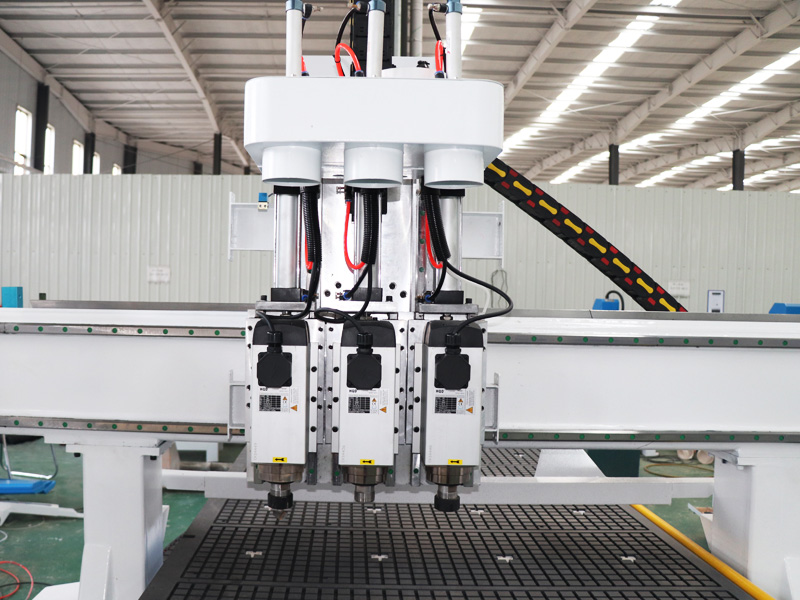 廚柜門制造數控雕刻機主軸 廚柜門制造數控雕刻機主軸