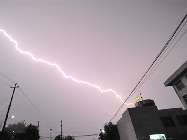 雷雨天需要對數(shù)控雕刻機做什么？