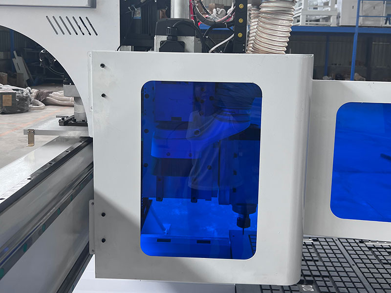 3 個(gè)數(shù)控雕刻機(jī)主軸,帶集塵器 3 個(gè)數(shù)控雕刻機(jī)主軸,帶集塵器