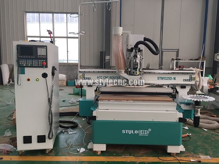 盤式自動換刀數(shù)控雕刻刻機 盤式自動換刀數(shù)控雕刻刻機