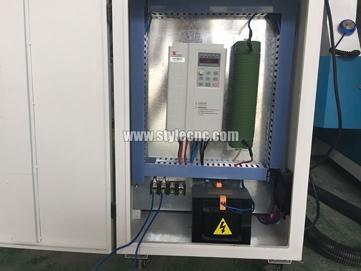 富菱逆變器木工數控雕刻機 富菱逆變器木工數控雕刻機