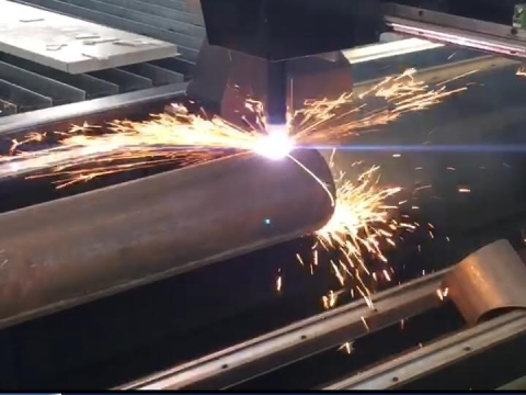 圓鋼管等離子切割機 STP1530R