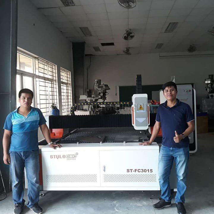 光纖激光切割機用于越南學校教育