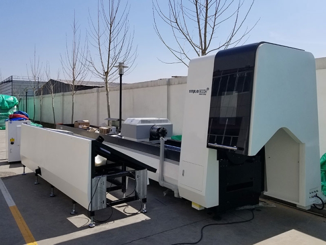 STJ2060F 光纖激光切管機(jī)已準(zhǔn)備發(fā)往澳大利亞