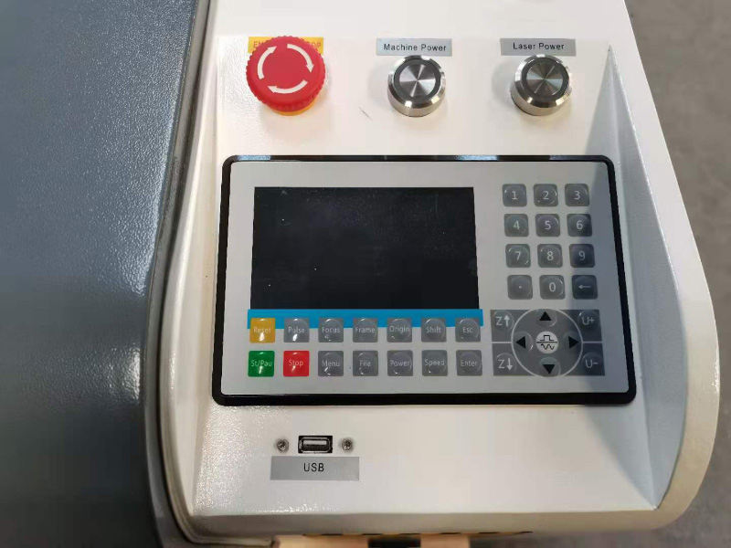 瑞達(dá) CO2 激光控制器RDC6445G 瑞達(dá) CO2 激光控制器RDC6445G