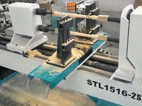 雙軸數(shù)控木工車(chē)床,配備雙主軸,適用于木工 雙軸數(shù)控木工車(chē)床,配備雙主軸,適用于木工