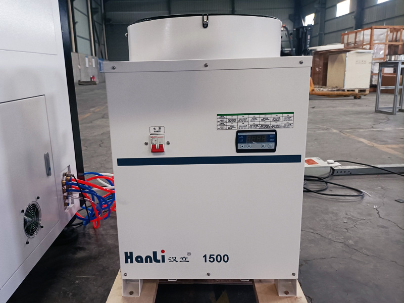 雙控冷水機(jī)組 雙控冷水機(jī)組