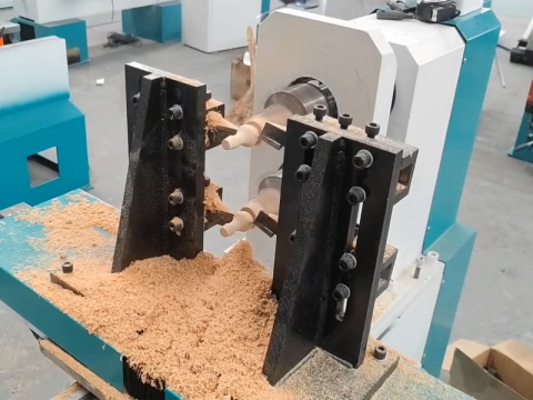 如何在一臺(tái)車(chē)床上同時(shí)制作多個(gè)木工項(xiàng)目? 如何在一臺(tái)車(chē)床上同時(shí)制作多個(gè)木工項(xiàng)目?