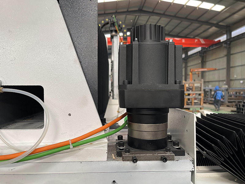 駕駛電機 駕駛電機