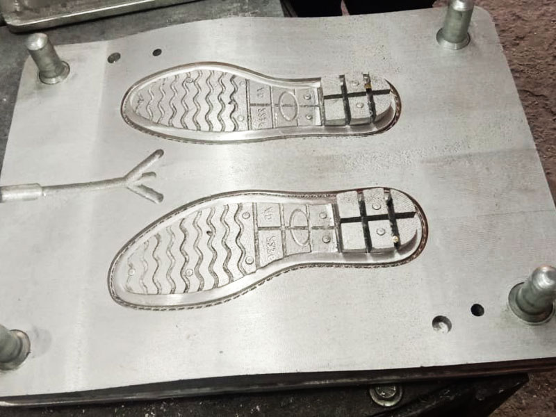 鞋用 CNC 成型機樣品 鞋用 CNC 成型機樣品