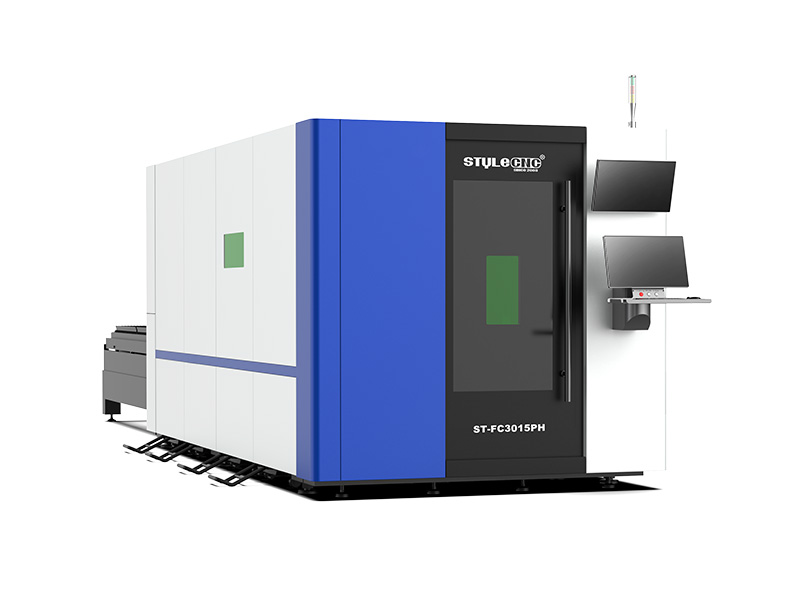 5x10光纖激光金屬切割機，帶全封閉式保護殼