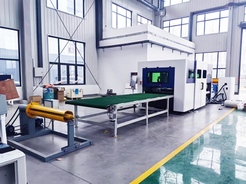 自動(dòng)激光下料系統(tǒng):卷料送料激光切割機(jī) 自動(dòng)激光下料系統(tǒng):卷料送料激光切割機(jī)