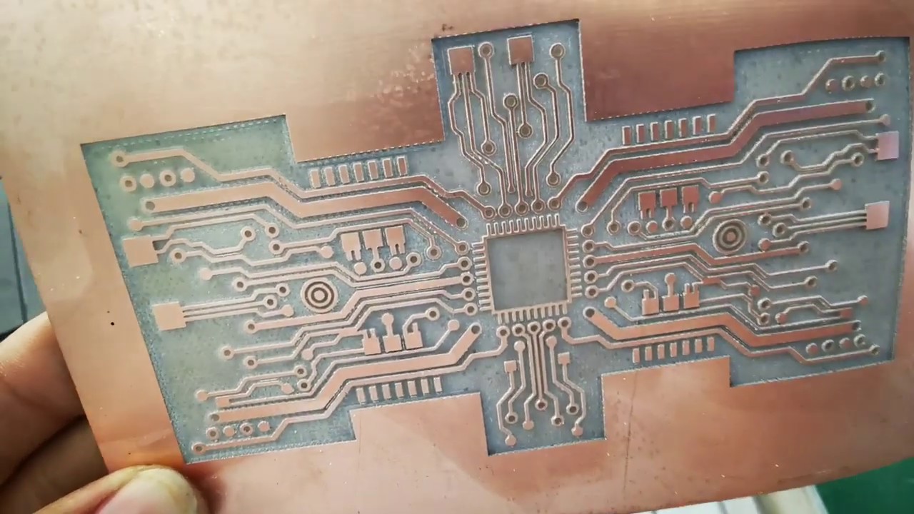 2024年最佳小型數(shù)控銑床，用于 PCB 銑削